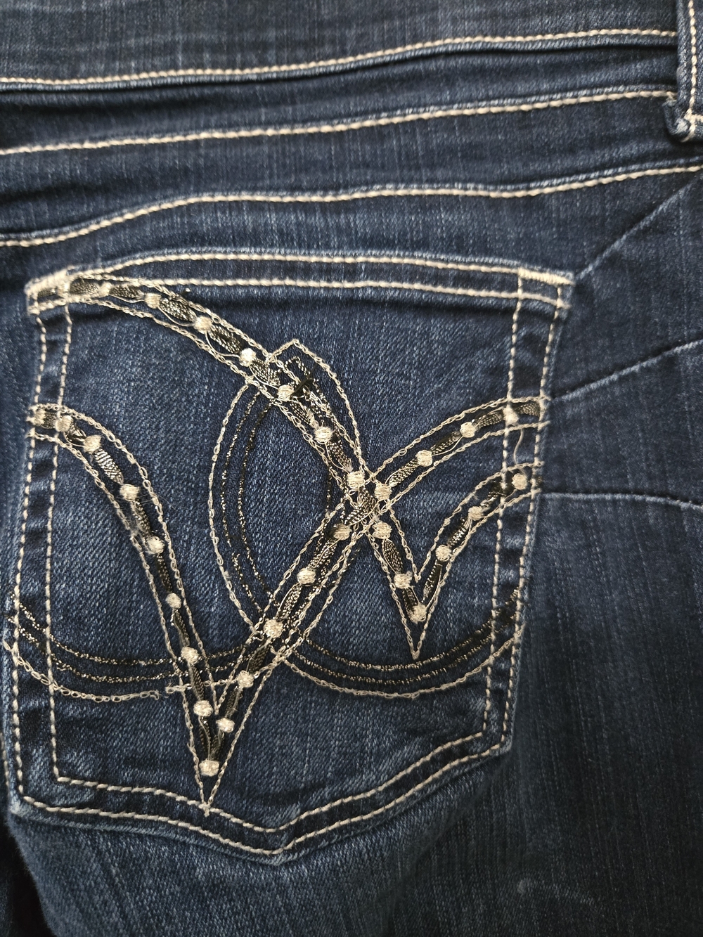 Wrangler Q-Baby Dark Blue Women’s Denim Jeans with Embroidered Pocket